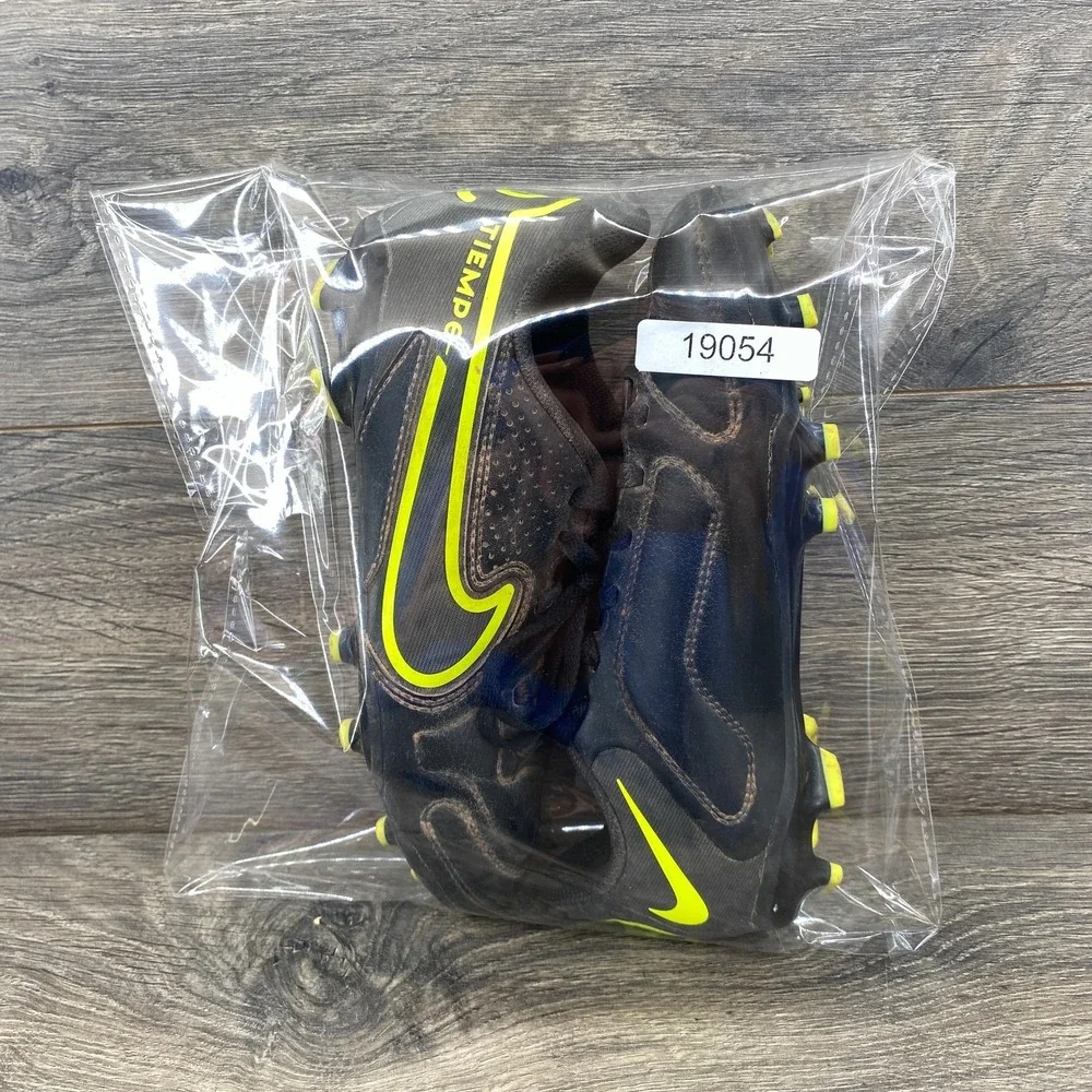 Nike Jr Legend Tiempo 9 Club FG/MG Soccer Cleats‎ Size 1 Youth Black DA1331-070
